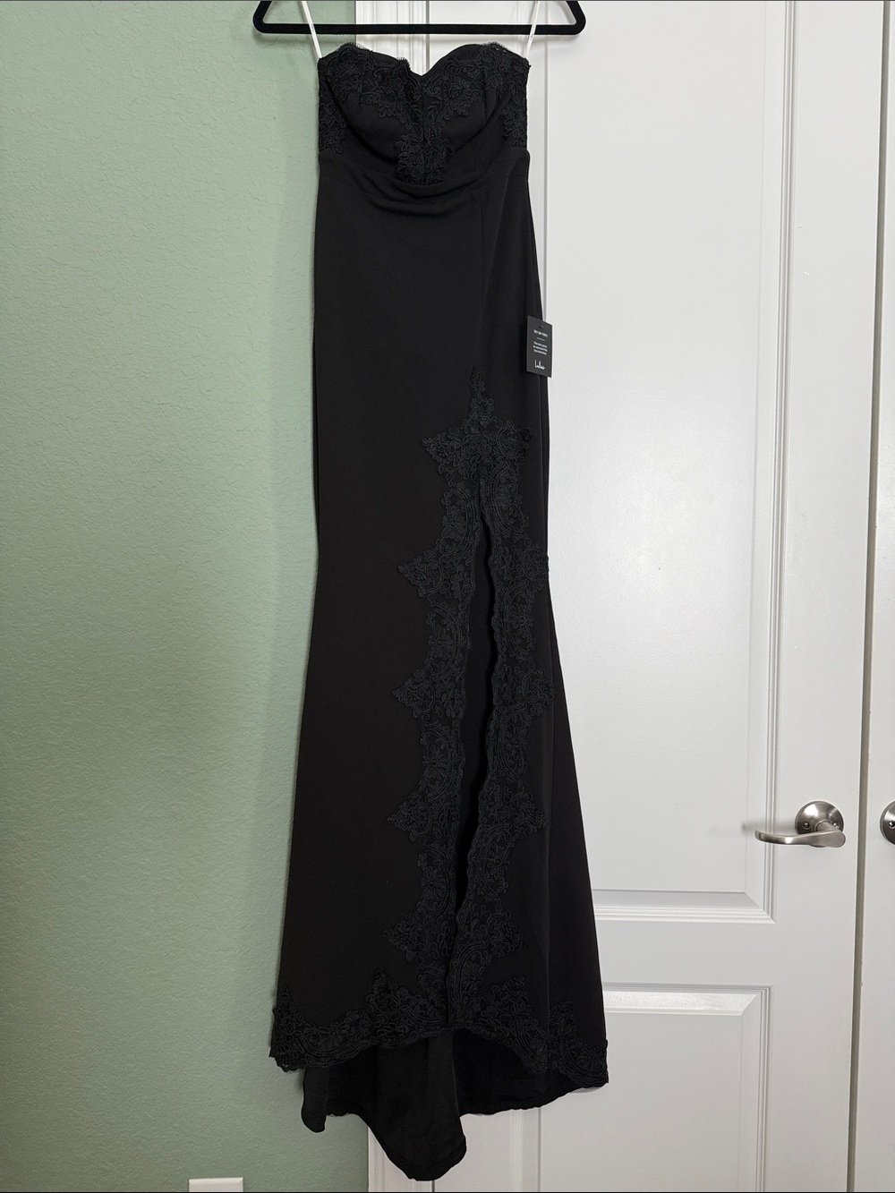 Lulu's Black Strapless Lace-Trim Evening Gown